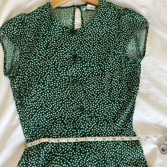 Green Floral Reformation Fauna Dress in Size 6 - Picture 8 of 8